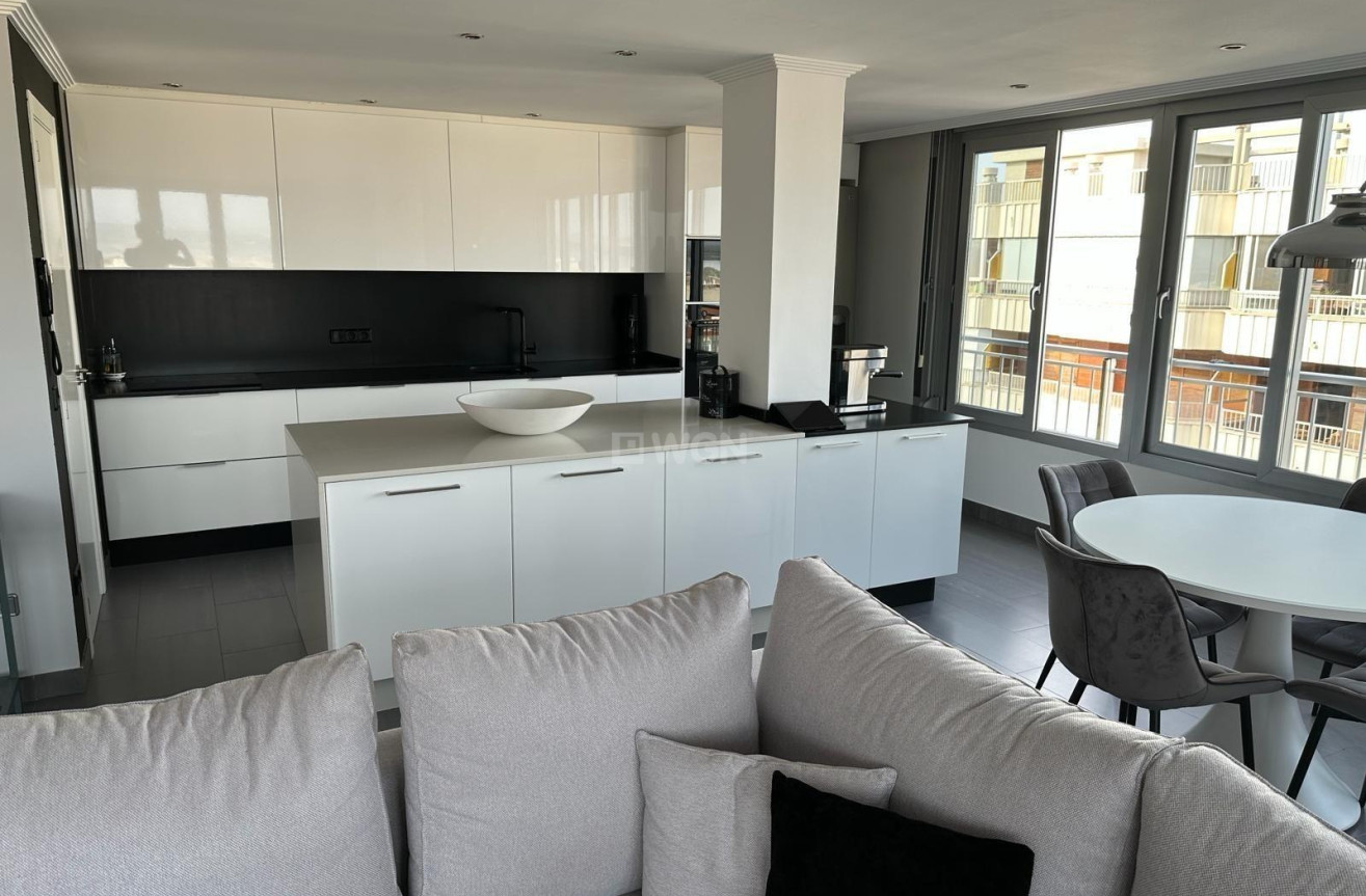 Wiederverkauf - Penthouse - Torrevieja - El Acequión - Los Náufragos