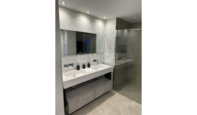 Wiederverkauf - Penthouse - Torrevieja - El Acequión - Los Náufragos