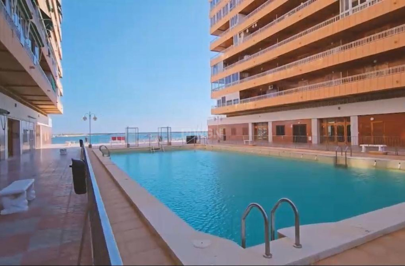 Wiederverkauf - Penthouse - Torrevieja - El Acequión - Los Náufragos