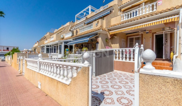 Odsprzedaż - Kamienica - Torrevieja - La Siesta/ El Chaparral