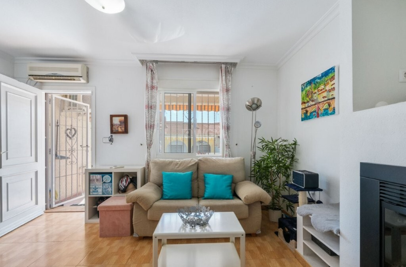 Odsprzedaż - Kamienica - Torrevieja - La Siesta/ El Chaparral