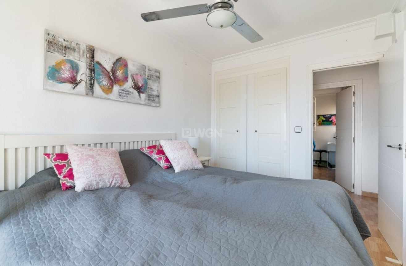 Odsprzedaż - Kamienica - Torrevieja - La Siesta/ El Chaparral