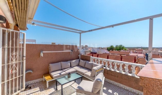 Odsprzedaż - Kamienica - Torrevieja - La Siesta/ El Chaparral