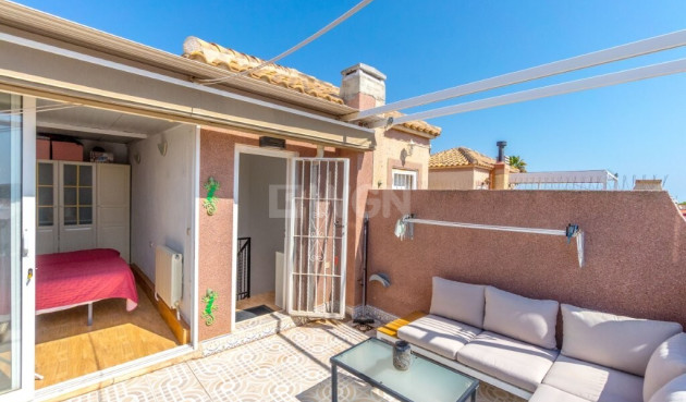 Odsprzedaż - Kamienica - Torrevieja - La Siesta/ El Chaparral