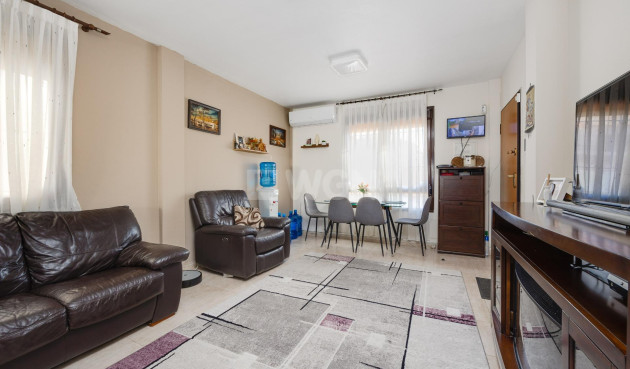 Odsprzedaż - Villa - Orihuela Costa - PAU 8