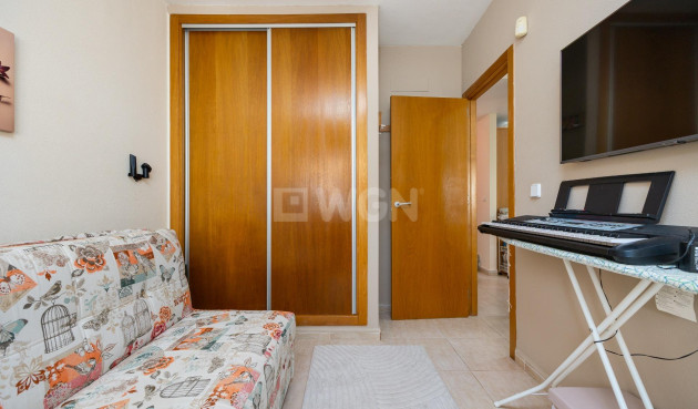 Odsprzedaż - Villa - Orihuela Costa - PAU 8