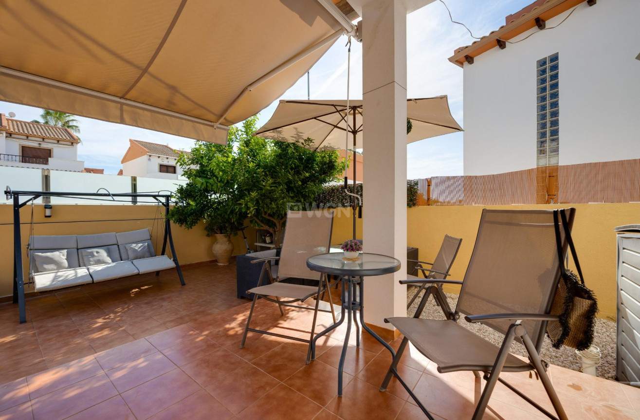 Odsprzedaż - Villa - Orihuela Costa - PAU 8