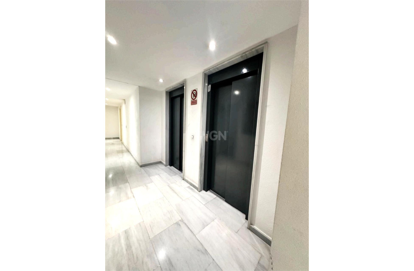 Reventa - Apartamento / piso - Villajoyosa - Costa Blanca