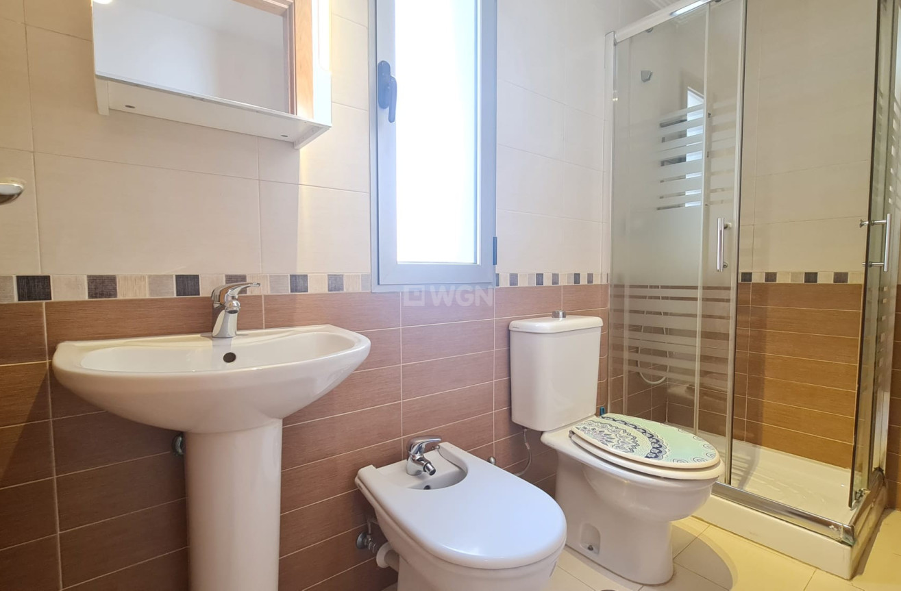 Reventa - Apartamento / piso - Pinoso - Inland