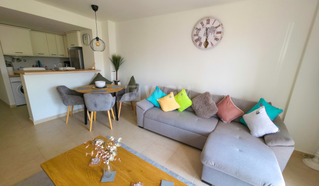 Resale - Apartment / flat - Villamartin - Costa Blanca