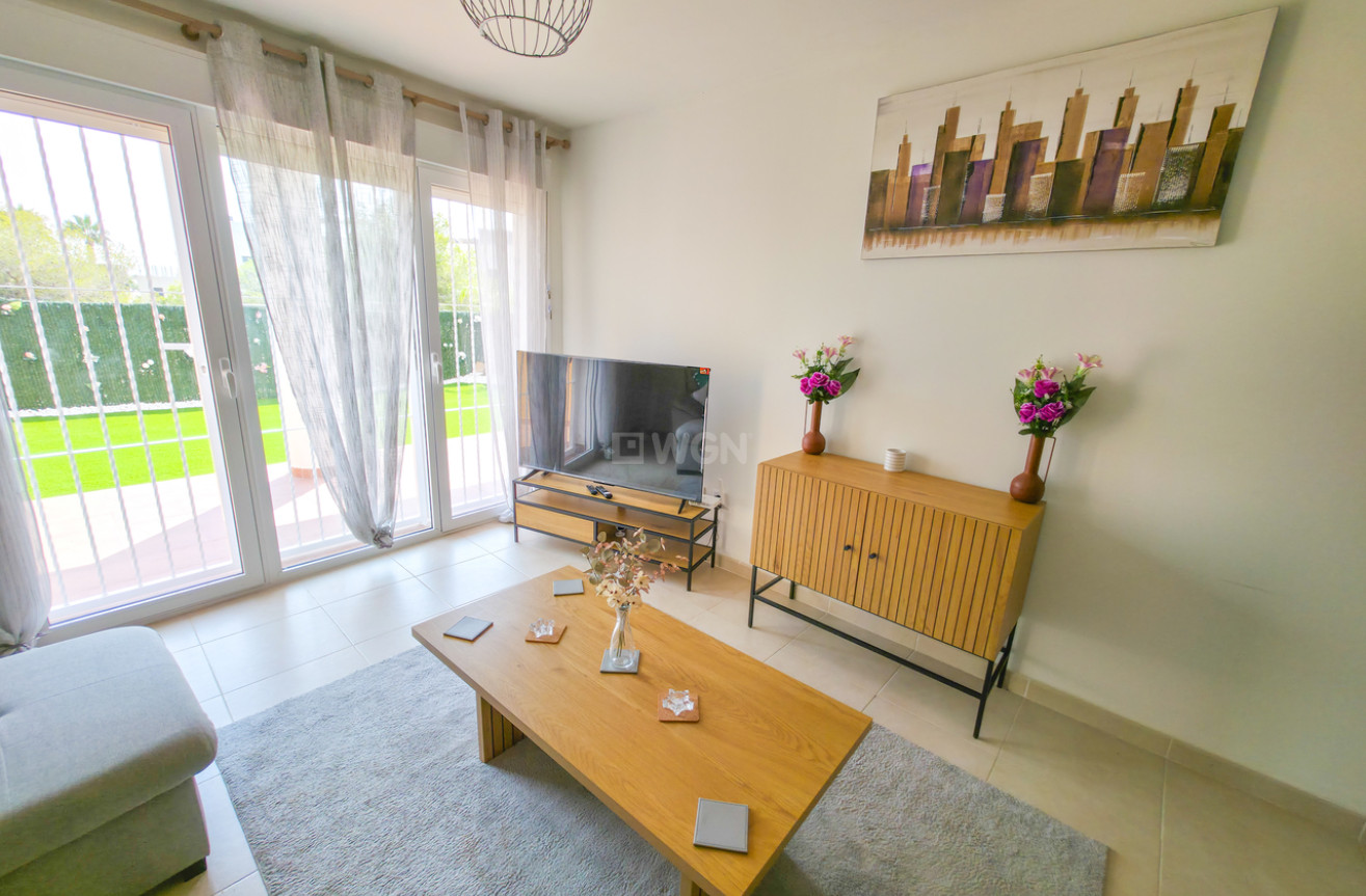 Resale - Apartment / flat - Villamartin - Costa Blanca