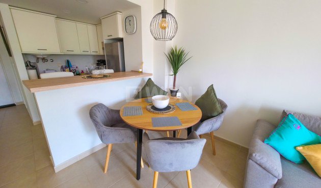 Resale - Apartment / flat - Villamartin - Costa Blanca