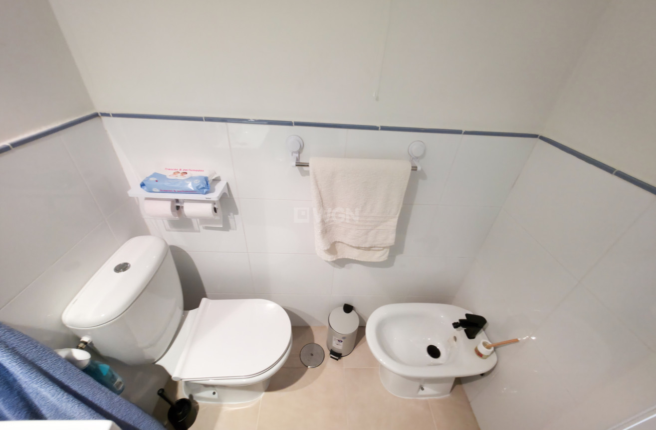 Resale - Apartment / flat - Villamartin - Costa Blanca