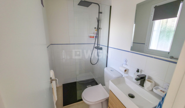 Resale - Apartment / flat - Villamartin - Costa Blanca