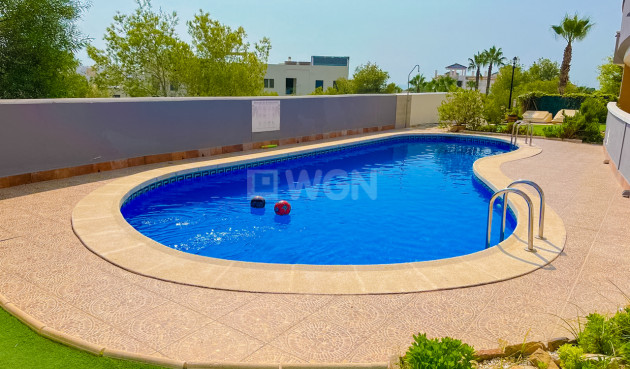Resale - Apartment / flat - Villamartin - Costa Blanca