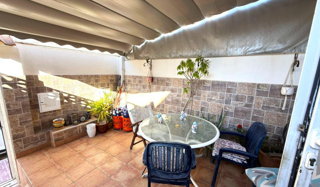 Odsprzedaż - Kamienica - Torrevieja - Centro