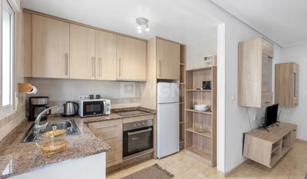 Reventa - Apartamento / piso - Torrevieja