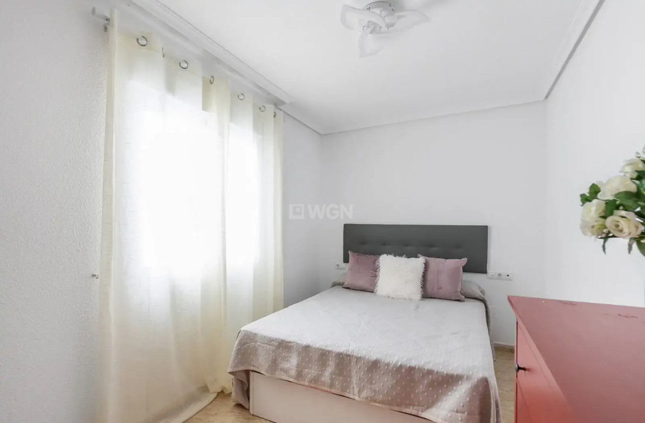 Reventa - Apartamento / piso - Torrevieja