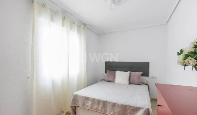 Reventa - Apartamento / piso - Torrevieja