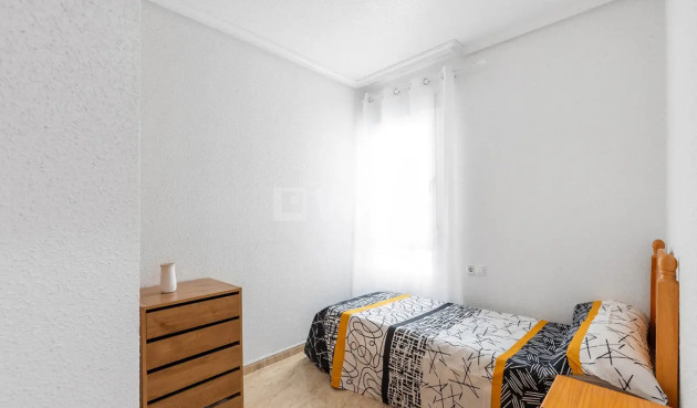 Reventa - Apartamento / piso - Torrevieja