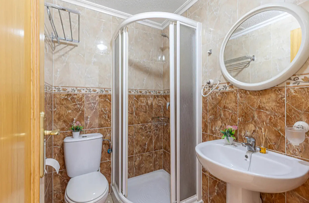 Reventa - Apartamento / piso - Torrevieja