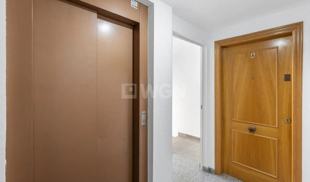 Reventa - Apartamento / piso - Torrevieja
