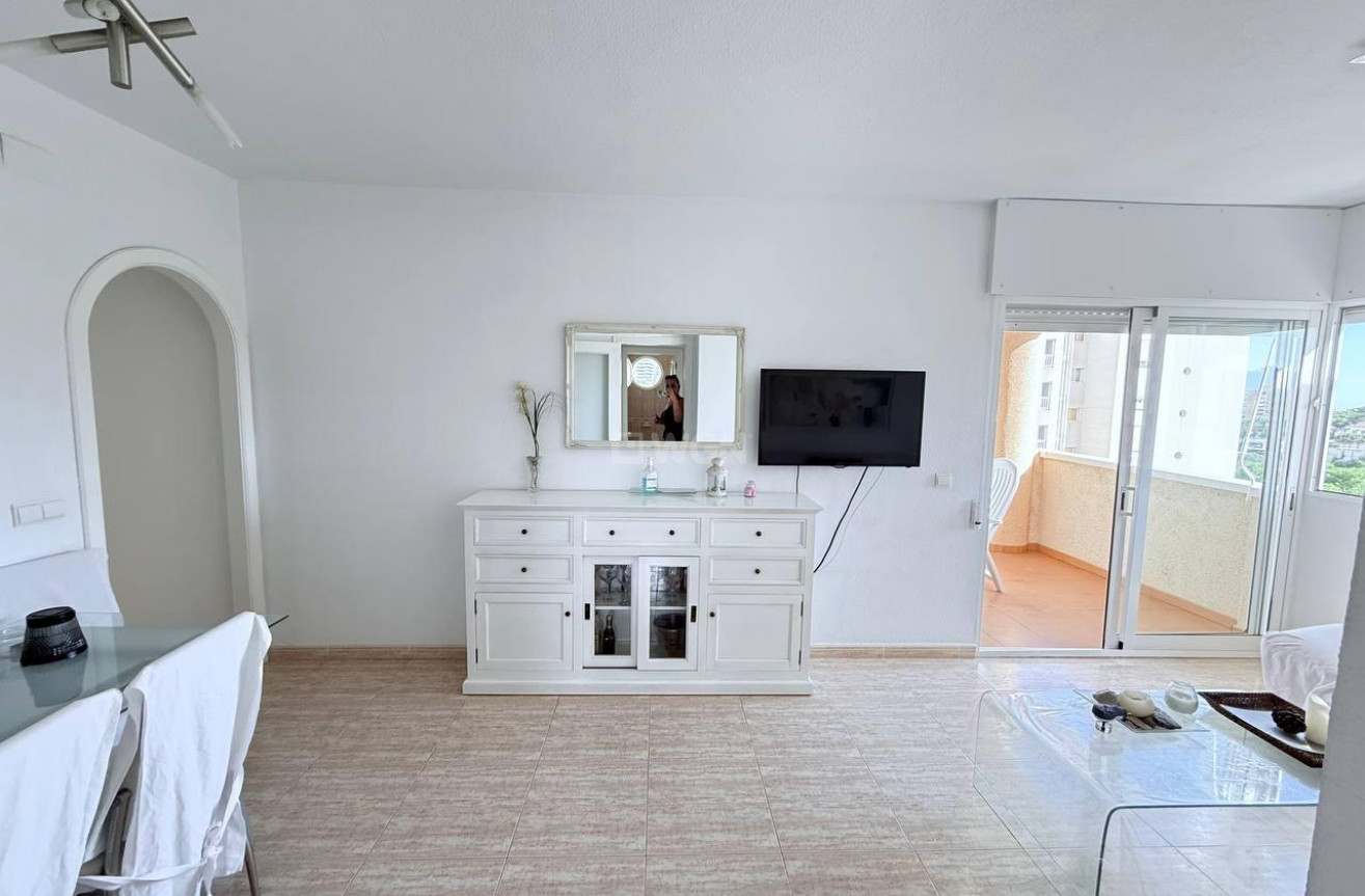 Odsprzedaż - Mieszkanie w bloku - Orihuela Costa - Campoamor