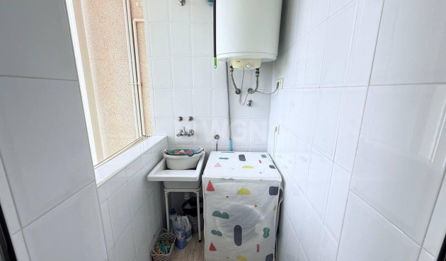 Odsprzedaż - Mieszkanie w bloku - Orihuela Costa - Campoamor