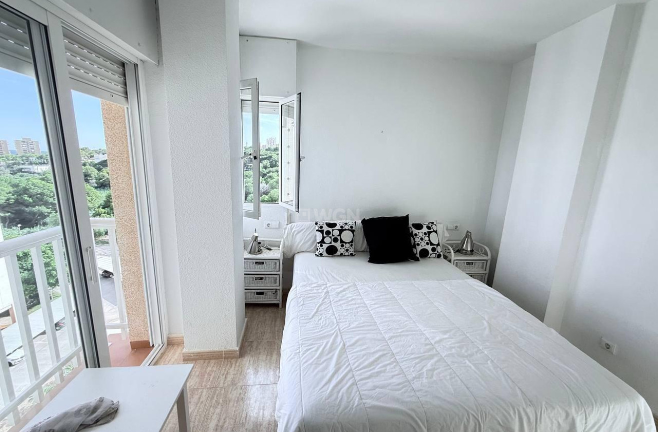 Odsprzedaż - Mieszkanie w bloku - Orihuela Costa - Campoamor