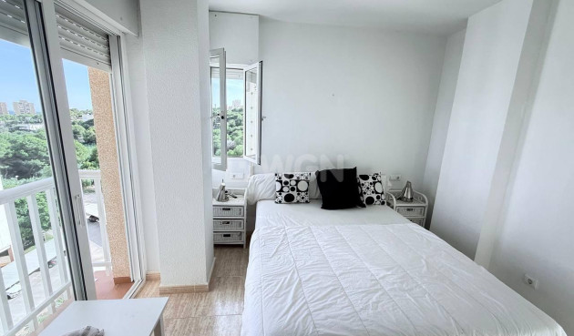 Odsprzedaż - Mieszkanie w bloku - Orihuela Costa - Campoamor