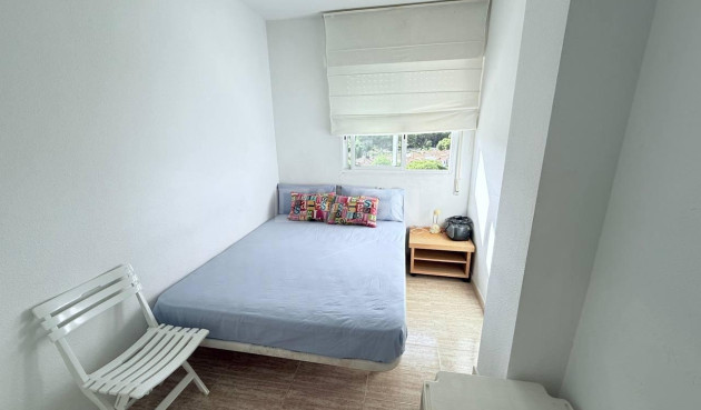 Odsprzedaż - Mieszkanie w bloku - Orihuela Costa - Campoamor