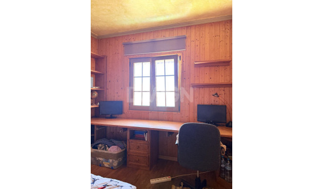 Odsprzedaż - Kamienica - Torrevieja