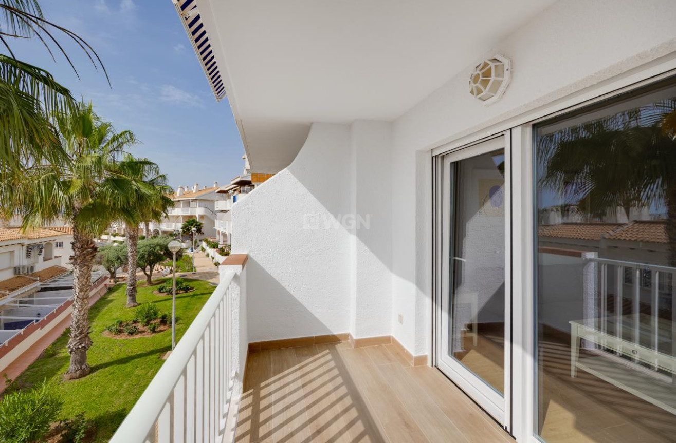 Resale - Apartment / flat - Orihuela Costa - Costa Blanca