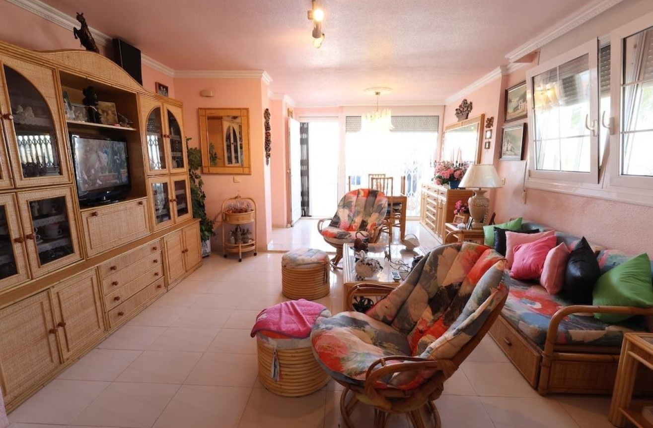 Odsprzedaż - Mieszkanie w bloku - Torrevieja - Costa Blanca