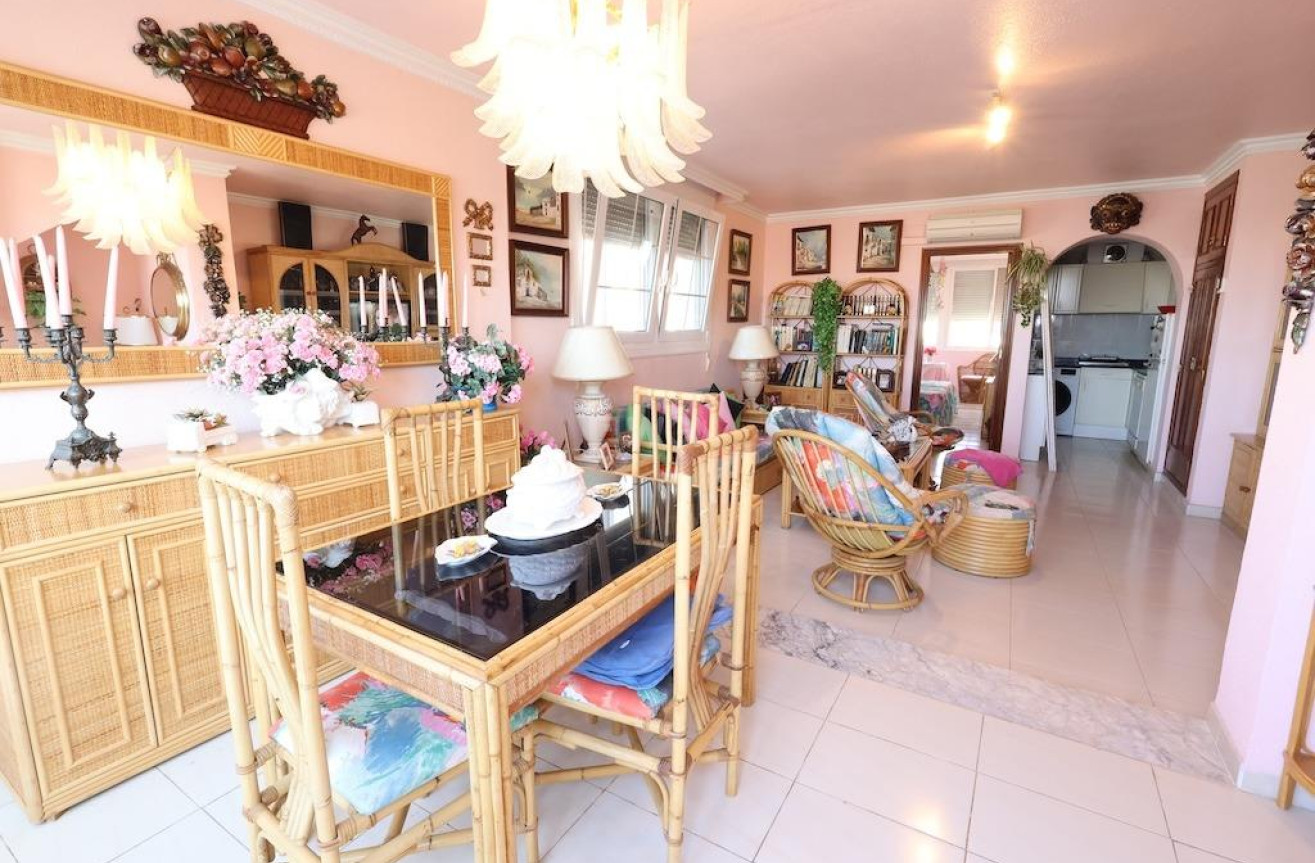 Odsprzedaż - Mieszkanie w bloku - Torrevieja - Costa Blanca