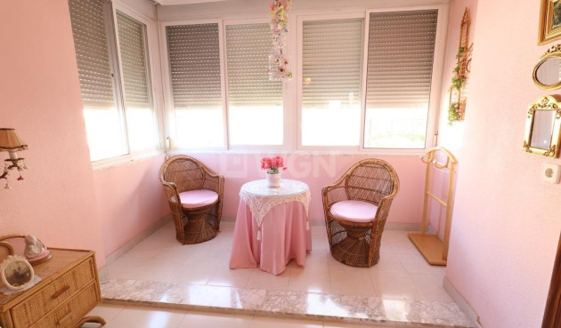 Odsprzedaż - Mieszkanie w bloku - Torrevieja - Costa Blanca