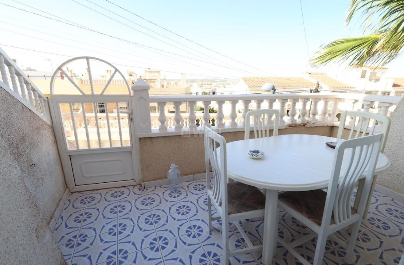 Odsprzedaż - Mieszkanie w bloku - Torrevieja - Costa Blanca