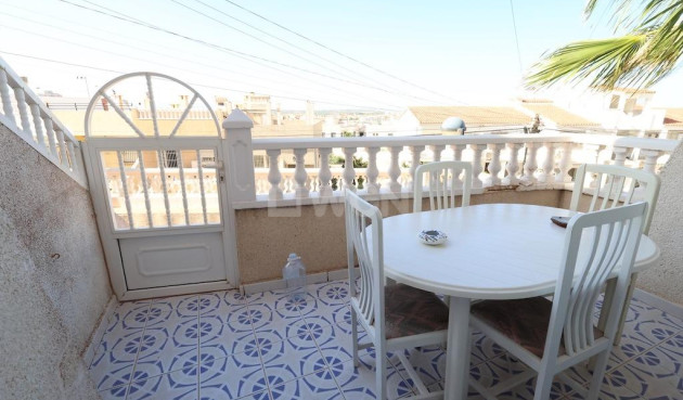 Odsprzedaż - Mieszkanie w bloku - Torrevieja - Costa Blanca