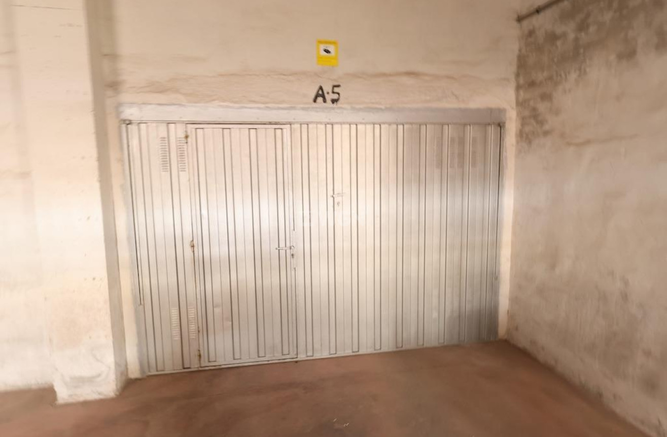 Odsprzedaż - Mieszkanie w bloku - Torrevieja - Costa Blanca