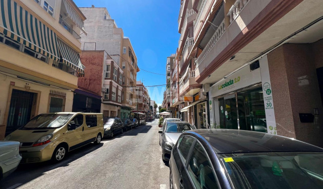 Odsprzedaż - Reklama w telewizji - Torrevieja