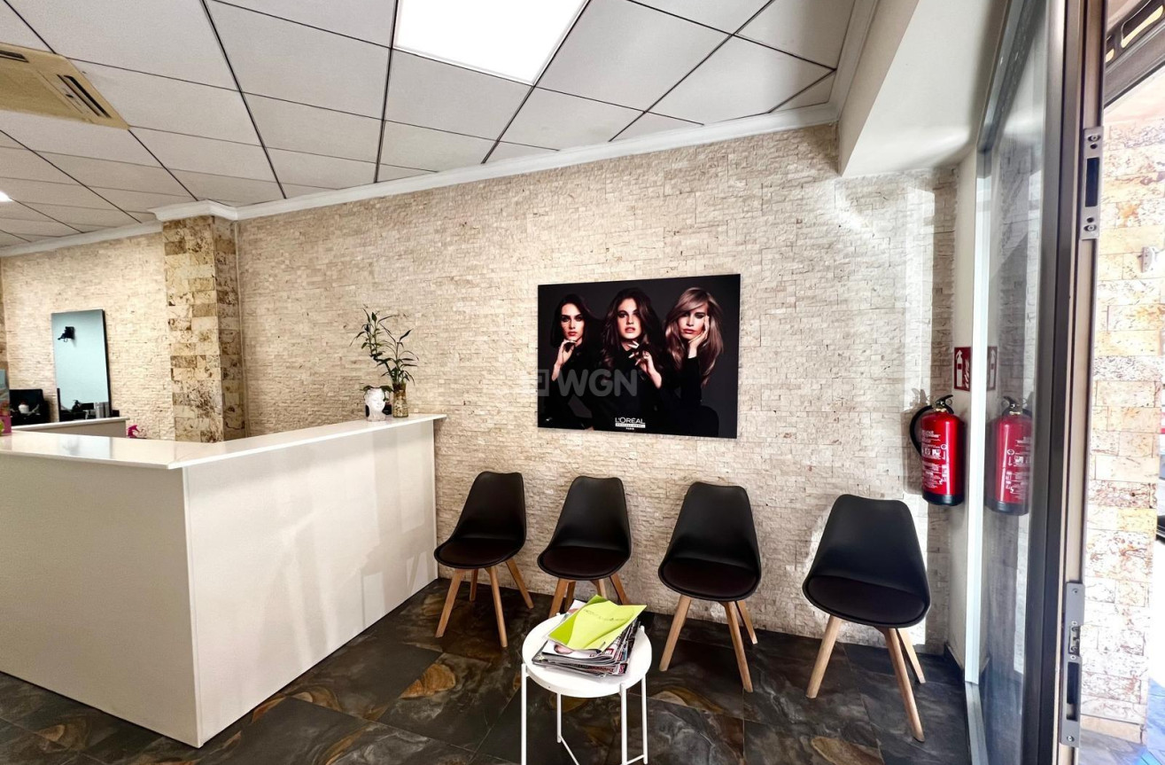 Odsprzedaż - Reklama w telewizji - Torrevieja