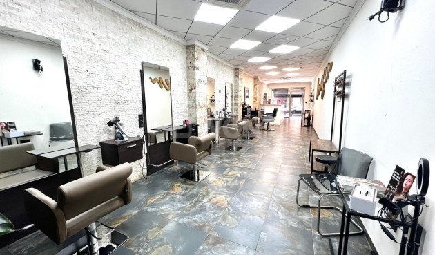 Odsprzedaż - Reklama w telewizji - Torrevieja