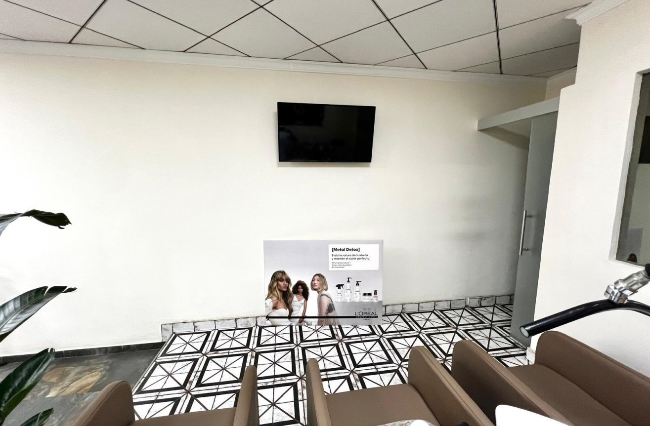 Odsprzedaż - Reklama w telewizji - Torrevieja