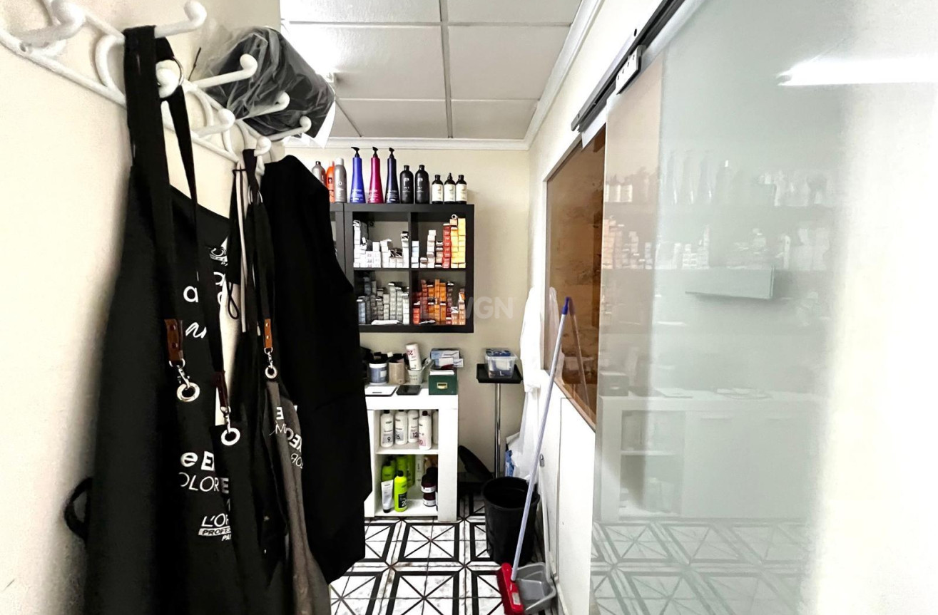 Odsprzedaż - Reklama w telewizji - Torrevieja