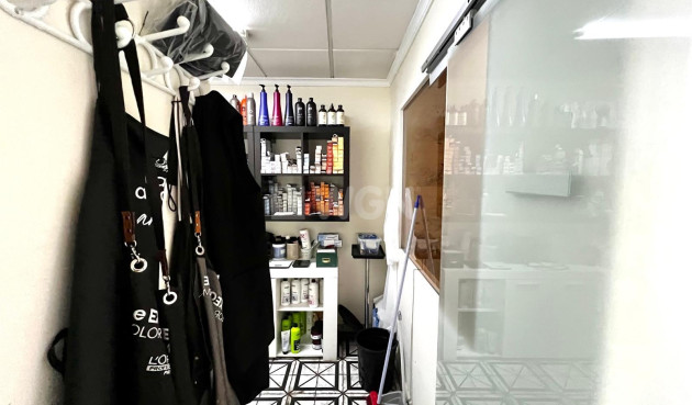 Odsprzedaż - Reklama w telewizji - Torrevieja