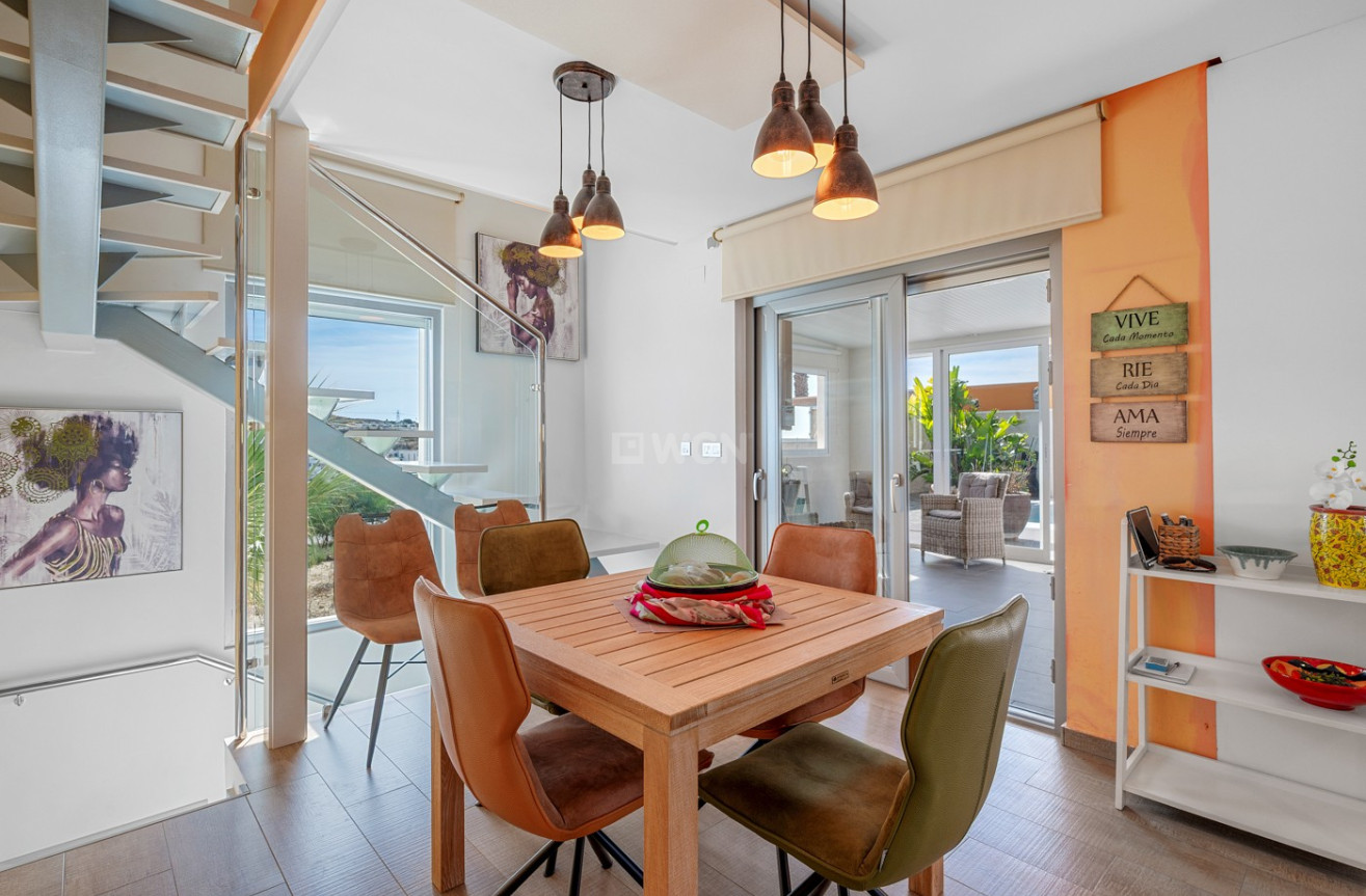 Odsprzedaż - Villa - Benijofar - Costa Blanca