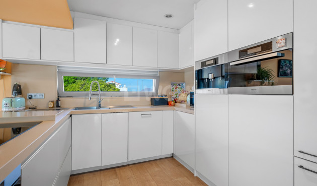 Odsprzedaż - Villa - Benijofar - Costa Blanca