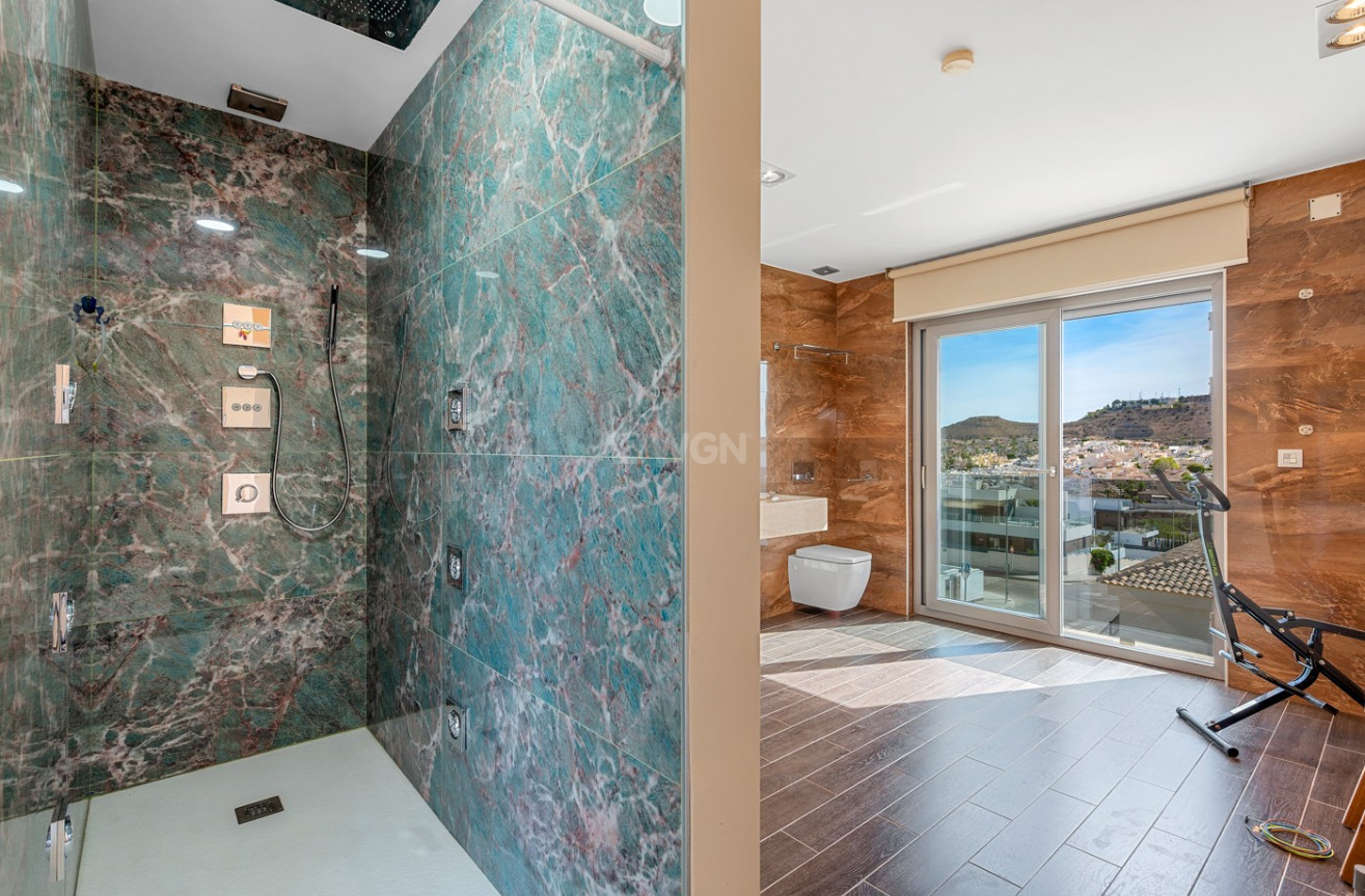 Odsprzedaż - Villa - Benijofar - Costa Blanca