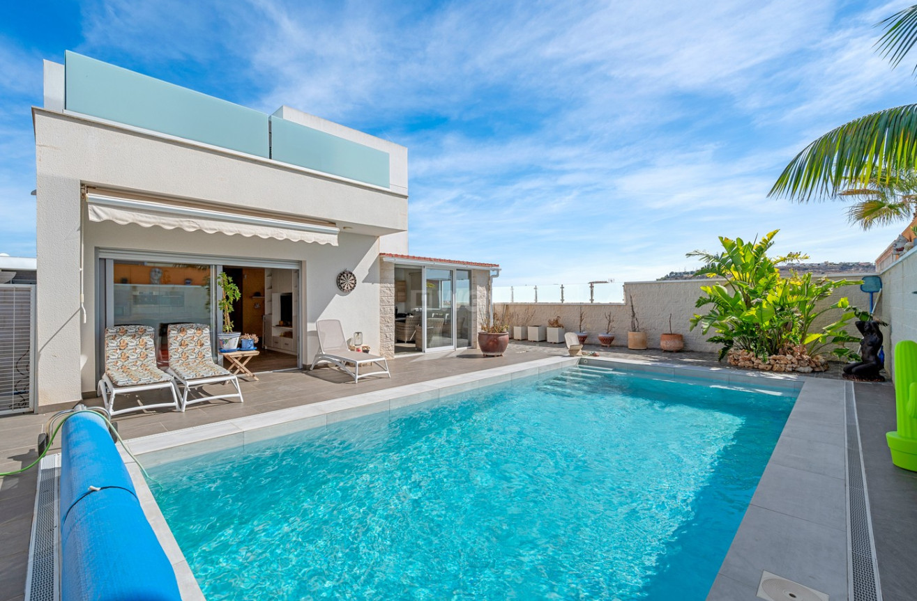 Odsprzedaż - Villa - Benijofar - Costa Blanca