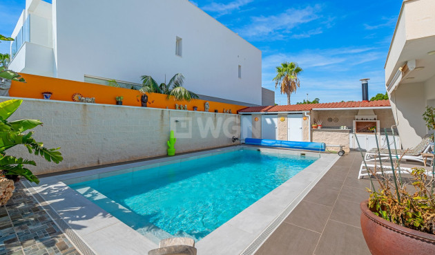 Odsprzedaż - Villa - Benijofar - Costa Blanca